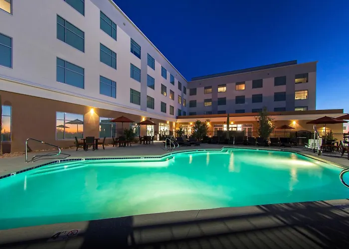 Hilton Garden North Scottsdale 4*