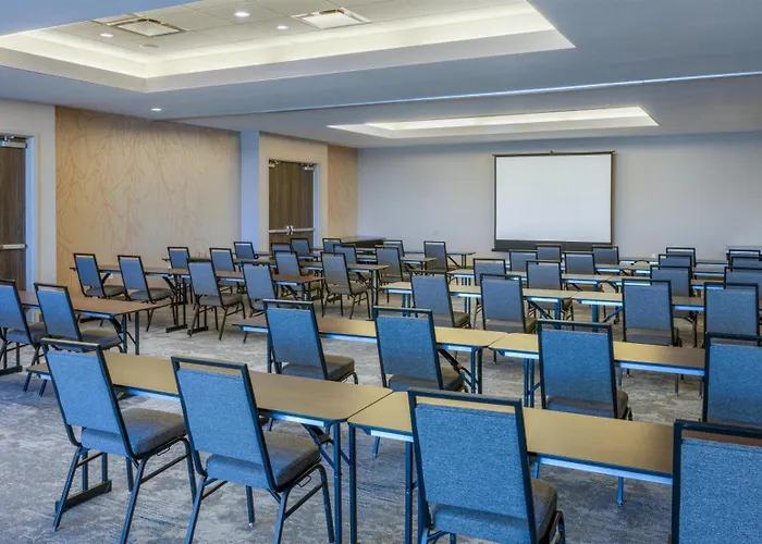 Hilton Garden North Scottsdale Hotel