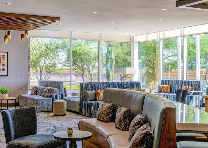 Hilton Garden North Scottsdale 4*